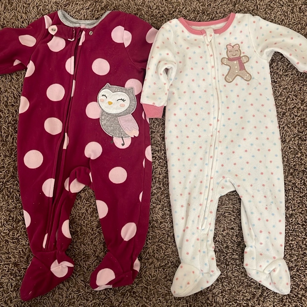 Set of 2 Fleece Onesies, size 6m